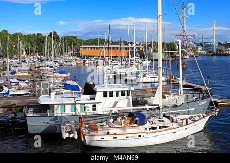 Stockholm/Schweden - vom 05.08.2013 01:Boote andocken von der Djurgården Insel Stockfoto