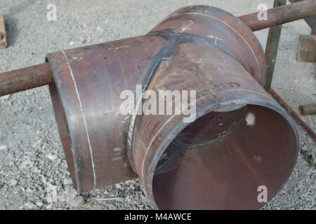 Schweißnaht an einem Rohr mit großem Durchmesser chromemolybdenum Stahl Stockfoto