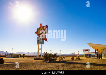 Roy's Motel und Cafe an der historischen Route 66 Stockfoto