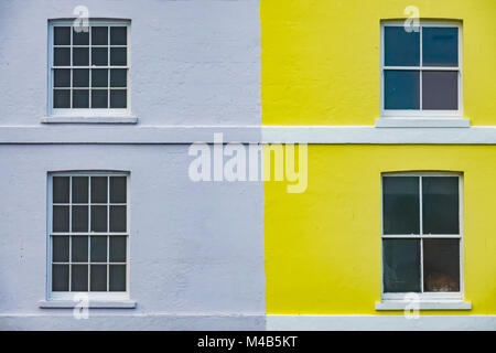 Gelb und Blau home Fassade Stockfoto