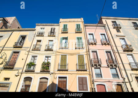 Alte Häuser in der Altstadt von Cagliari, Sardinien, Italien Stockfoto