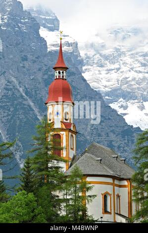 St. Nikolaus Kirche Obernberg in Tirol Österreich Stockfoto