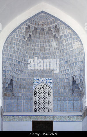 Decoratid wand Nische in der Gur-e Amir Mausoleum, Samarkand Stockfoto