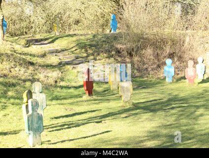 Foto von Umwelt Clive's Wakeford artwork berechtigt - Warum? Teil der Skulpturenweg am Wat Tyler Country Park, Essex erstellt Stockfoto