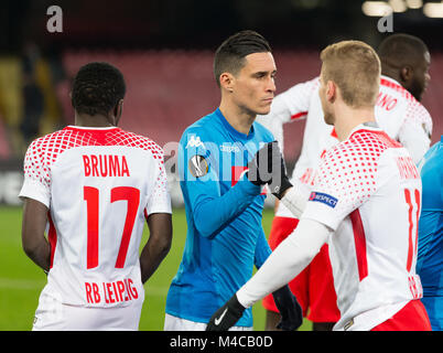 Neapel, Kampanien, Italien. 15 Feb, 2018. JosÃ¨ Callejon des SSC Napoli vor dem UEFA Europa League Spiel zwischen SSC Napoli und RB Lipsia in San Paolo Stadions. Credit: Ernesto Vicinanza/SOPA/ZUMA Draht/Alamy leben Nachrichten Stockfoto