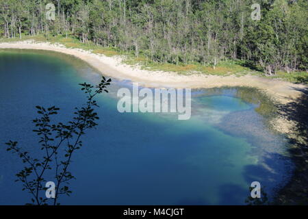 Teich/Lagune im Sommer Stockfoto