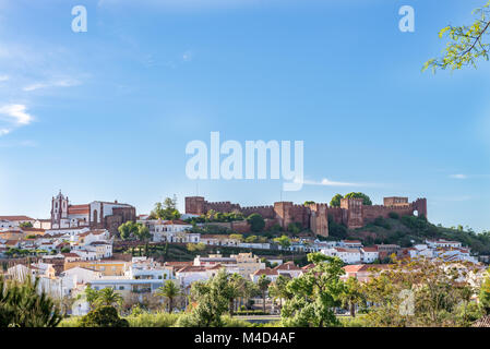 Burg von Silves, alte maurische Hauptstadt von Portugal. Stockfoto