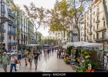 Die berühmte La Rambla in Barcelona. Stockfoto