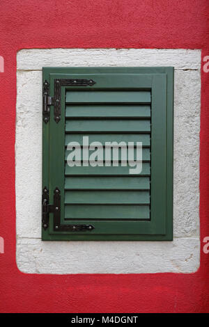 Fensterläden Stockfoto