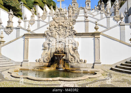 frontaler Treppe des Heiligtums von Bom Jesus Stockfoto