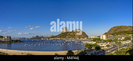 Zuckerhut und Botafogo Strand panorama Stockfoto