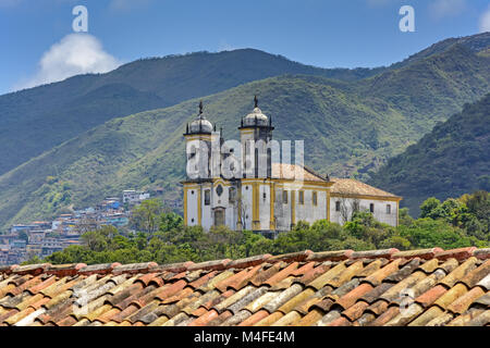 Die historische Kirche in Ouro Preto Stadt Stockfoto