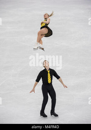 Evgenia TARASOVA / Wladimir Morosow, Ruder, RUS, Aktion, 4. Platz, Eiskunstlaufen Paare Kuer, Paarlaufen Kür, am 15.02.2018 Olympische Winterspiele 2018, vom 09.02. - 25.02.2018 in PyeongChang/Suedkorea. | Verwendung weltweit Stockfoto