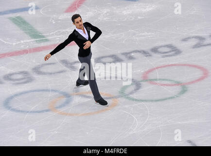 Pyeongchang, Südkorea. 16 Feb, 2018. Gangneung, Südkorea. 16 Feb, 2018. Javier Fernandez aus Spanien während der Männer skating kurzes Programm der Olympischen Winterspiele 2018 in der gangneung Ice Arena in Tainan, Südkorea, 16. Februar 2018. Credit: Peter Kneffel/dpa/Alamy leben Nachrichten Stockfoto