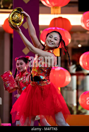 (180216) - RICHMOND (Kanada), Februar 16, 2018 (Xinhua) -- Menschen während einer chinesischen Neujahrsfest in Richmond, Kanada, Jan. 15, 2018. (Xinhua / Andrew Soong) (zjy) Stockfoto