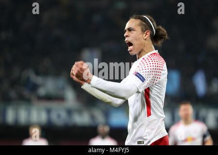 Neapel, Italien. 15 Feb, 2018. Leipziger Yussuf Poulsen feiert während der UEFA Europa League Fußball Spiel SSC Neapel vs RB Leipzig in Neapel, Italien, 15. Februar 2018. Kredite: Jan Woitas/dpa-Zentralbild/dpa/Alamy leben Nachrichten Stockfoto