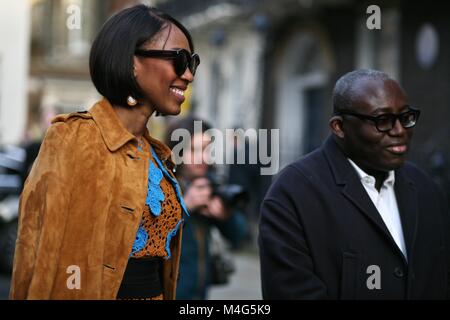 London, Großbritannien. 16 Feb, 2018. Jourdan Dunn, Edward Enninful und Vanessa Kingori besuchen die Mulberry Herbst-Winter 2018 Modenschau während des ersten Tages der London Fashion: Londo Februar 2018 Credit: sherion mullings/Alamy leben Nachrichten Stockfoto