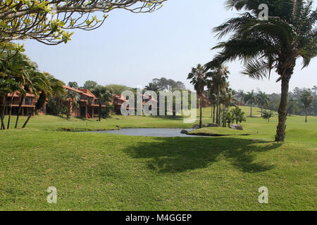 Golfplatz und Villen, San Lameer Golf Resort, Südküste, Kwazulu Natal, Südafrika Stockfoto