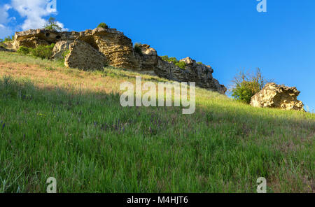 Stadt Bakla in Bakhchysarai Raion, Crimea Höhle. Stockfoto