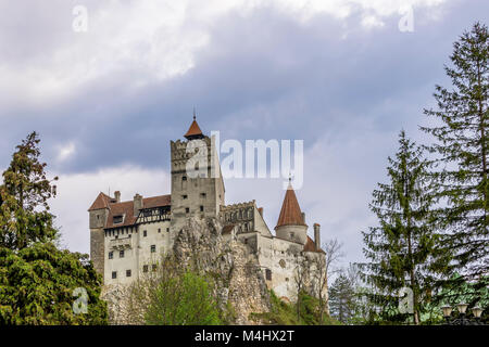 Ein Blick auf die furchtsame Schloss Bran, Brasov, Rumänien Stockfoto