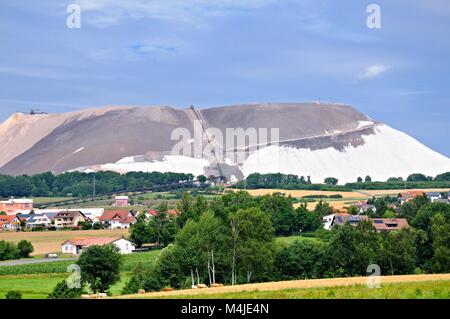 Bergbau dump in Neuhof Hessen Deutschland Stockfoto