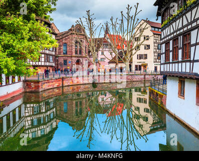 Wandern rund um wenig Frankreich Viertel in Straßburg Stockfoto