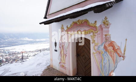 Schwaz - Tirol Österreich Burg Freundsberg in der Nähe von Innsbruck im Winter Stockfoto