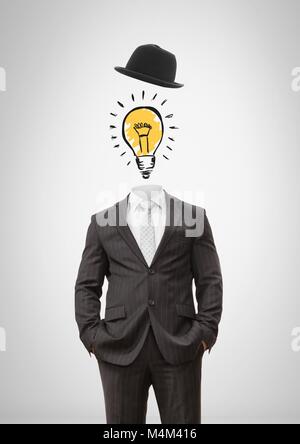 Mann ohne Kopf mit surreal floating Hut und Glühbirne Stockfoto