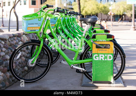 Eine Reihe von Raster Fahrrad - Fahrräder in Tempe, Arizona, am 3. Februar 2018. Stockfoto