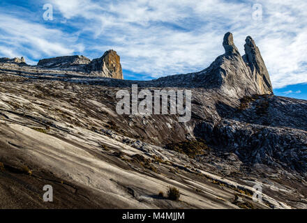 Donkey's Ohren Peak Eine der vielen unteren Spitzen am Mount Kinabalu in Sabah Borneo Stockfoto