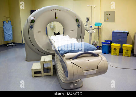 Die Magnetresonanztomographie (MRT) in einer neurologischen Klinik. Stockfoto
