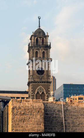 Haifa, Israel - November 6, 2012: Moschee in der Innenstadt Stockfoto