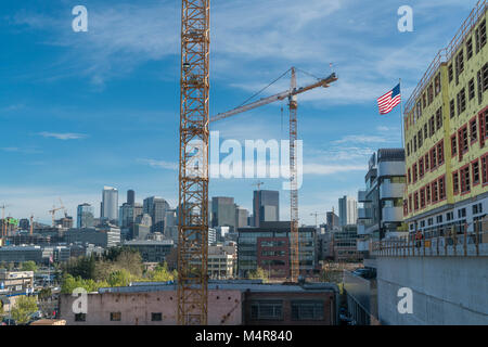 Eine Baustelle entlang Westlake Ave Richtung Süden Lake Union, Seattle, Washington, USA Stockfoto