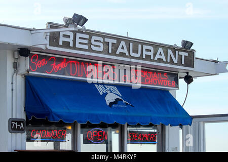 Die Dolphin Restaurant, Santa Cruz, Santa Cruz, Kalifornien, USA Stockfoto