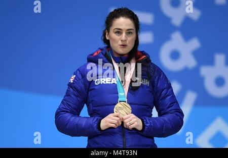 Frauen Skelett. Laura Deas (GBR) mit ihrer Bronzemedaille. Medaille Zeremonien. Pyeongchang Olympic Plaza. Pyeongchang 2018 Winter Olympics. Alpensia. Republik Korea. 18.02.2018. Credit: Sport in Bildern/Alamy leben Nachrichten Stockfoto