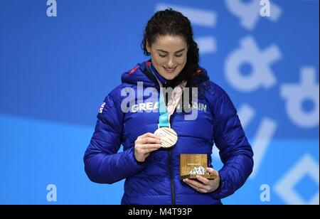 Frauen Skelett. Laura Deas (GBR) mit ihrer Bronzemedaille. Medaille Zeremonien. Pyeongchang Olympic Plaza. Pyeongchang 2018 Winter Olympics. Alpensia. Republik Korea. 18.02.2018. Credit: Sport in Bildern/Alamy leben Nachrichten Stockfoto