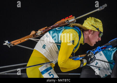 Februar 18, 2018: Konkurrieren in 15 km Massenstart biathlon an Alpensia Biathlon Zentrum, Pyeongchang, Südkorea. Ulrik Pedersen/CSM Credit: Cal Sport Media/Alamy leben Nachrichten Stockfoto