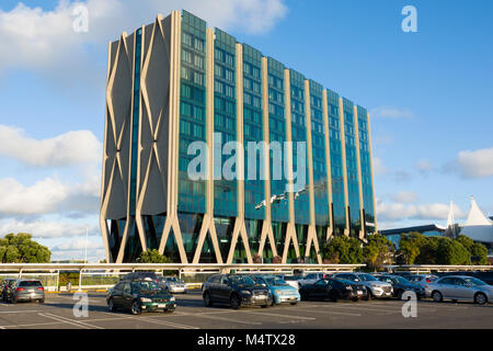 Das Novotel Auckland Airport Hotel ist direkt außerhalb des Flughafenterminals, Auckland, Neuseeland Stockfoto