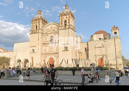 Der Templo de Santo Domingo, auch bekannt als die Churt von Santo Domingo in Oaxaca, Mexiko steht. Stockfoto