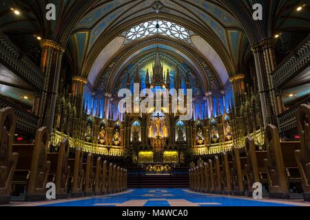 Das Innere der wunderschönen Basilika Notre-Dame in Montreal, Kanada. Stockfoto