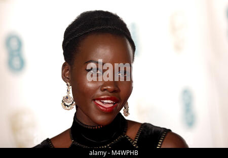 Lupita Nyong'o Teilnahme an der EE-British Academy Film Awards nach Partei, London. Stockfoto