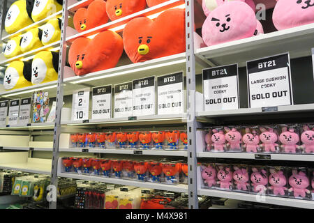 Line-Freunde Shop liegt am Times Square, New York City, USA Stockfoto