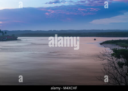 Blick auf den Fluss in Itacaré Bahia Stockfoto