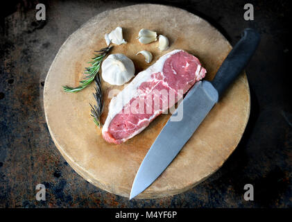 Die frischen Angus Rindfleisch für das Kochen für Steak und Grill Fleisch aus Markt geschnitten Stockfoto