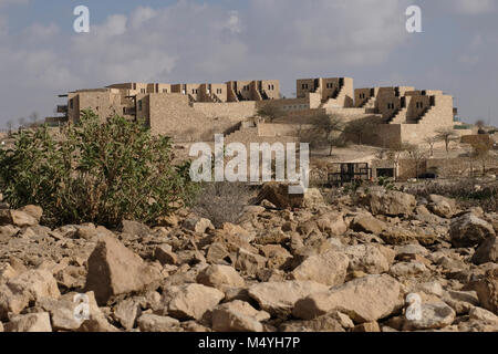 Ansicht der Beresheet Hotel in einem modernen Gebäude aus Stein in der Stadt Mitzpe Ramon im Süden Israels entfernt Stockfoto