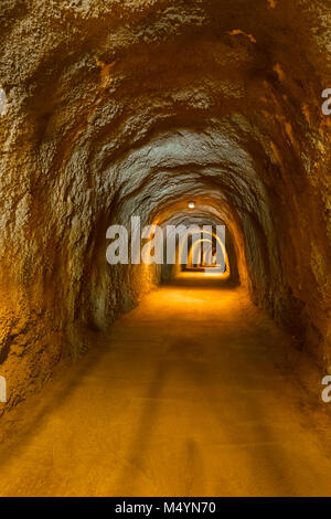 Tunnel in Resort Rafailovici - Montenegro Stockfoto