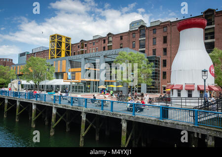 Das Boston Children's Museum ist ein Kindermuseum in Boston, Massachusetts, das der Erziehung von Kindern gewidmet ist. Stockfoto