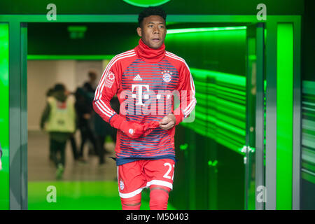 Wolfsburg, Deutschland. 17 Feb, 2018. David Alaba (M) kommt aus dem Spielertunnel, halbe Figur, Halbfigur, Fussball 1. 1. Fussballbundesliga, 23. Spieltag VfL Wolfsburg (WOB) - FC Bayern München (M) 1:2, am 17.02.2018 in Wolfsburg/Deutschland. | Verwendung der weltweiten Kredit: dpa/Alamy leben Nachrichten Stockfoto