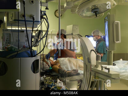 St. Petersburg, Russland. 19 Feb, 2018. Russland, St. Petersburg, am 19. Februar 2018. Klinische Krankenhaus für Veteranen der Kriege. Arbeit der klinischen Krankenhaus für Veteranen der Kriege in St. Petersburg. Credit: Andrey Pronin/ZUMA Draht/Alamy leben Nachrichten Stockfoto