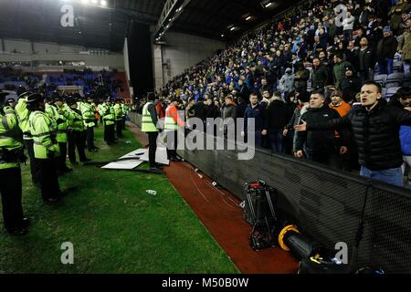 Menge Probleme nach der FA Cup in die fünfte Runde zwischen Wigan Athletic und Manchester City auf DW Stadion am 19. Februar 2018 in Wigan, England. (Foto von Daniel Chesterton/phcimages.com) Stockfoto